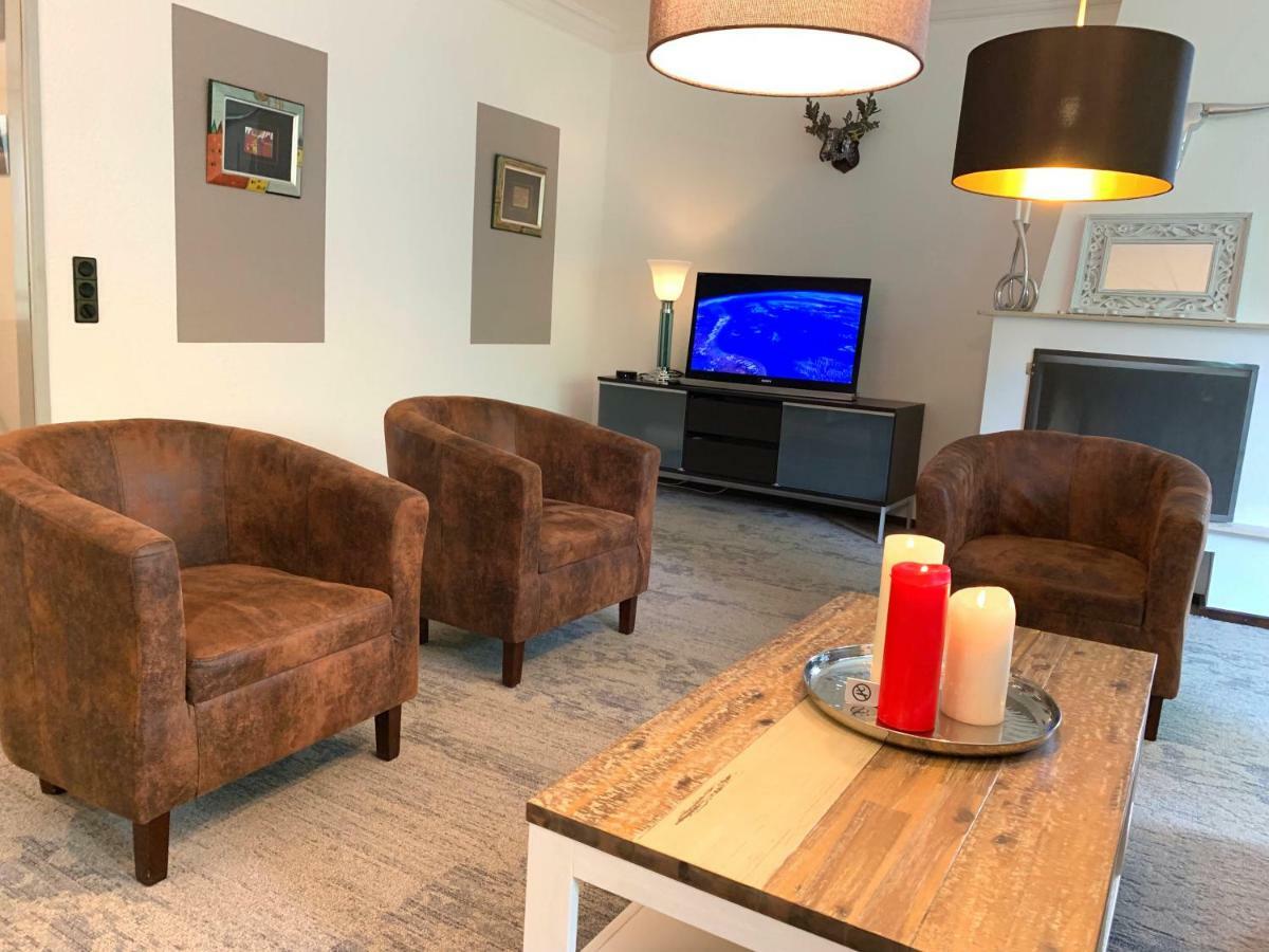Besotel Erkrath- Schicke Fewo Oder Apartments Zentral Naehe Bahnhof Und Autobahn Im Neandertal Mit Glasfaser Wlan Und Freies Parken Екстериор снимка