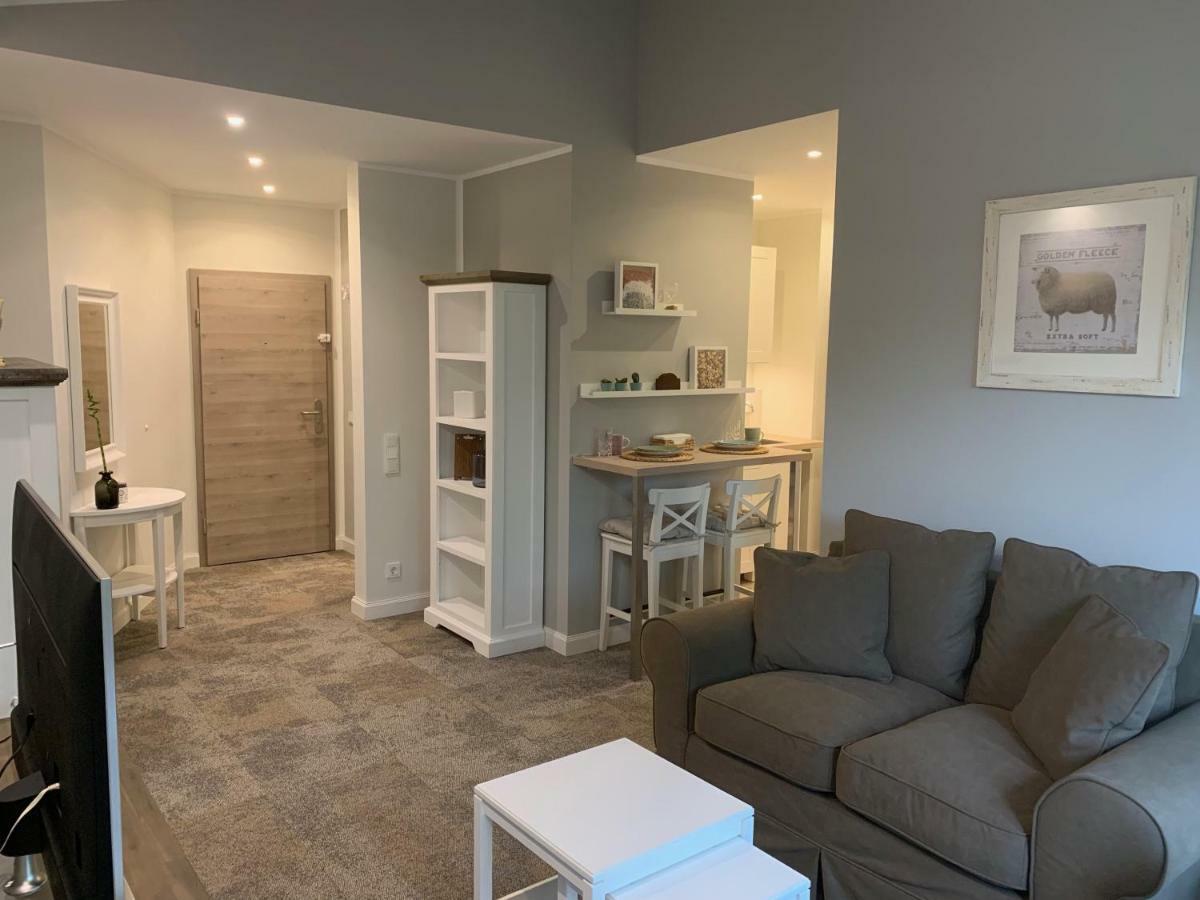 Besotel Erkrath- Schicke Fewo Oder Apartments Zentral Naehe Bahnhof Und Autobahn Im Neandertal Mit Glasfaser Wlan Und Freies Parken Екстериор снимка
